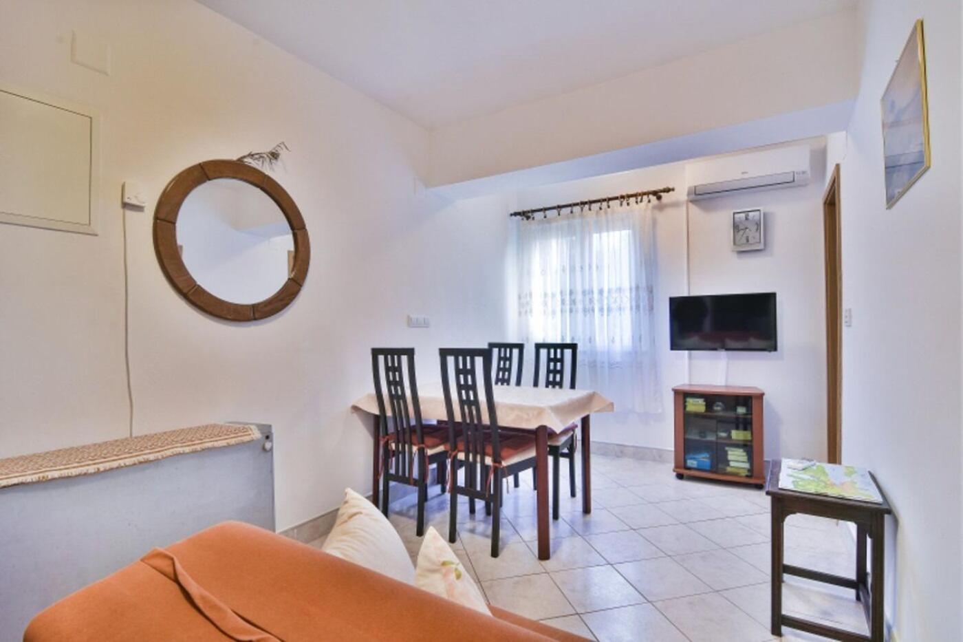Apartment Luce Mali Lošinj Eksteriør billede